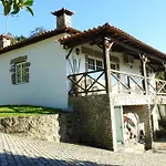 Av. De São Vicente *