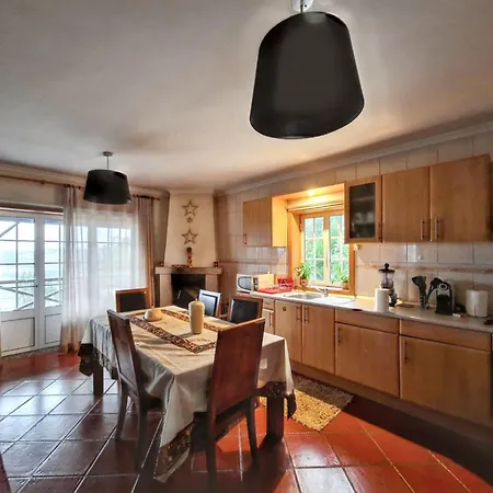 Ideal In Nova De Famalicao With Private Pool Vila *