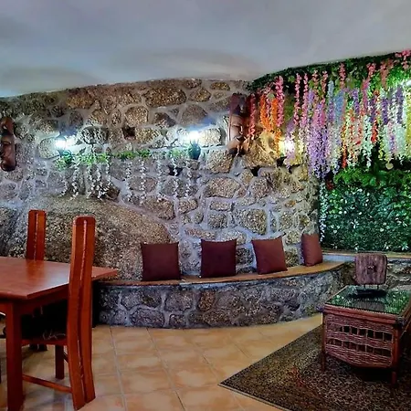 Vila Ideal In Nova De Famalicao With Private Pool *