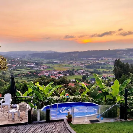 Ideal In Nova De Famalicao With Private Pool